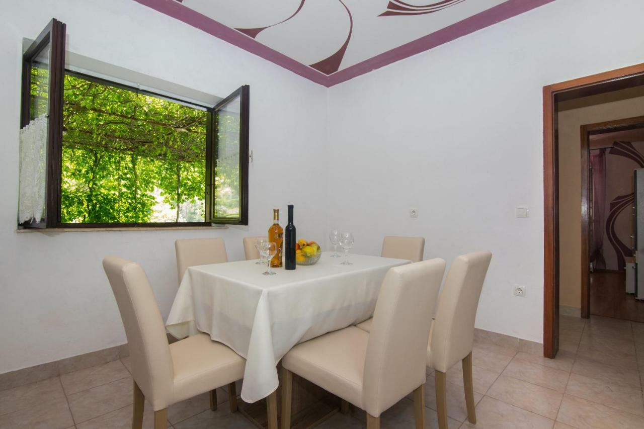 Apartments Jelka Jelsa  Zewnętrze zdjęcie