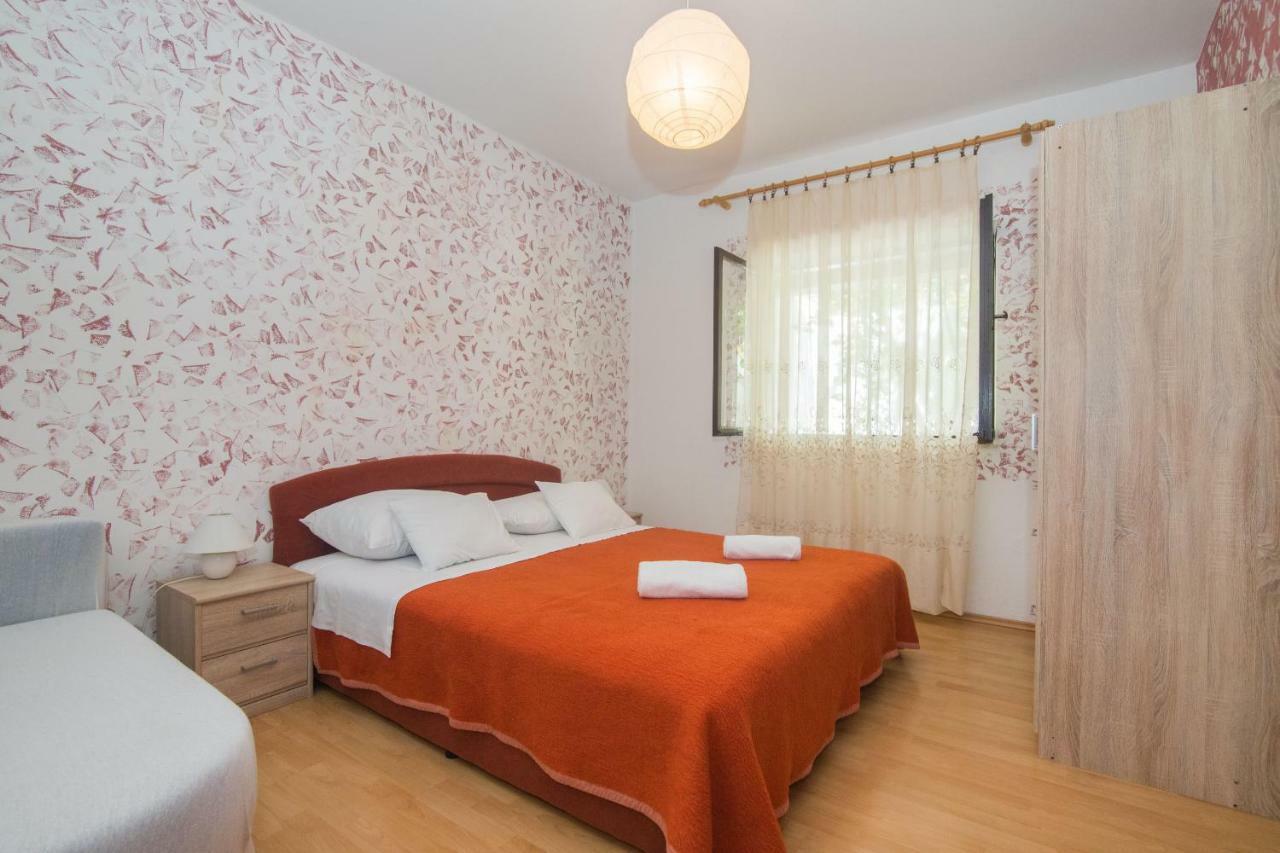 Apartments Jelka Jelsa  Zewnętrze zdjęcie
