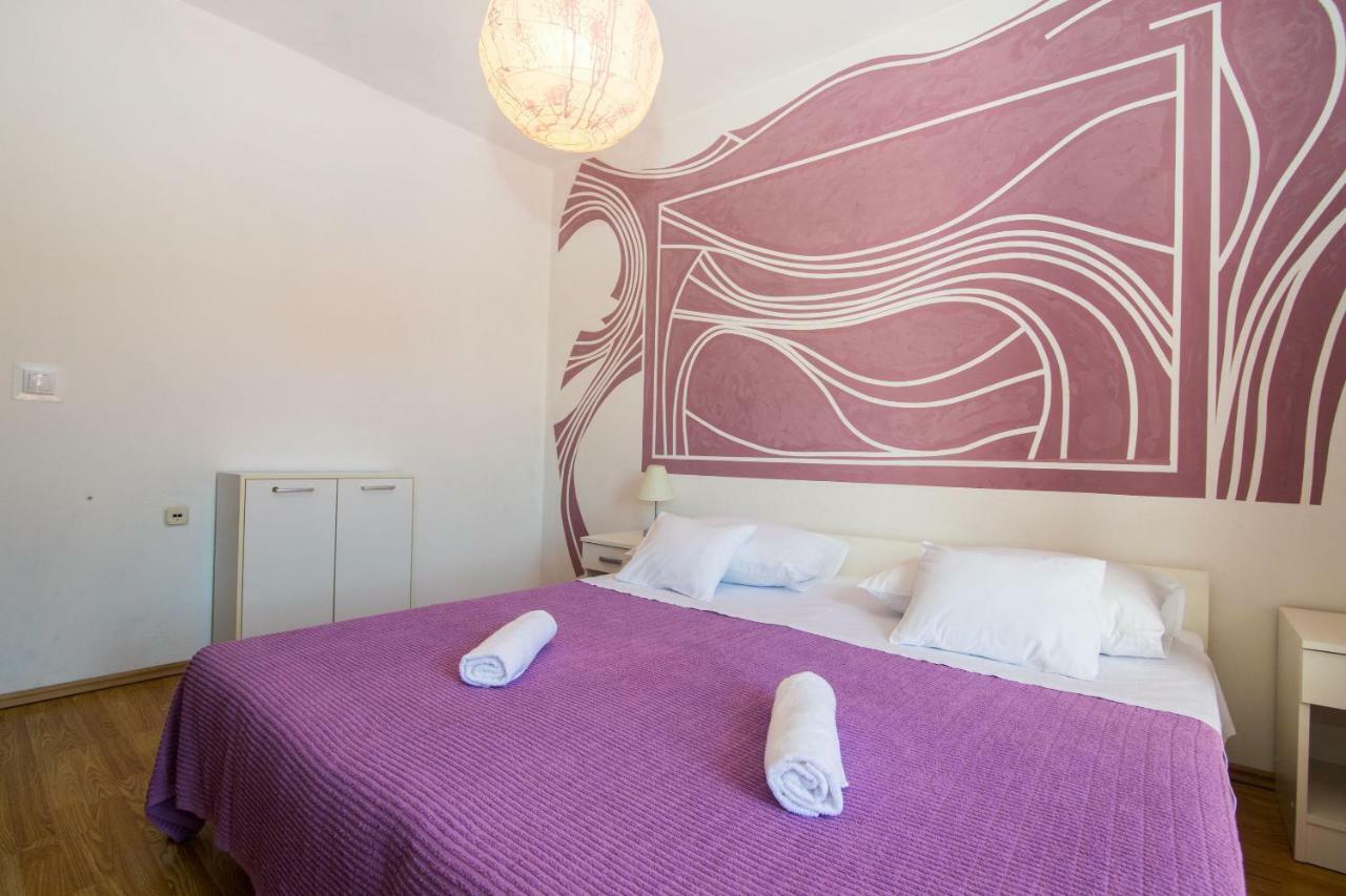 Apartments Jelka Jelsa  Zewnętrze zdjęcie